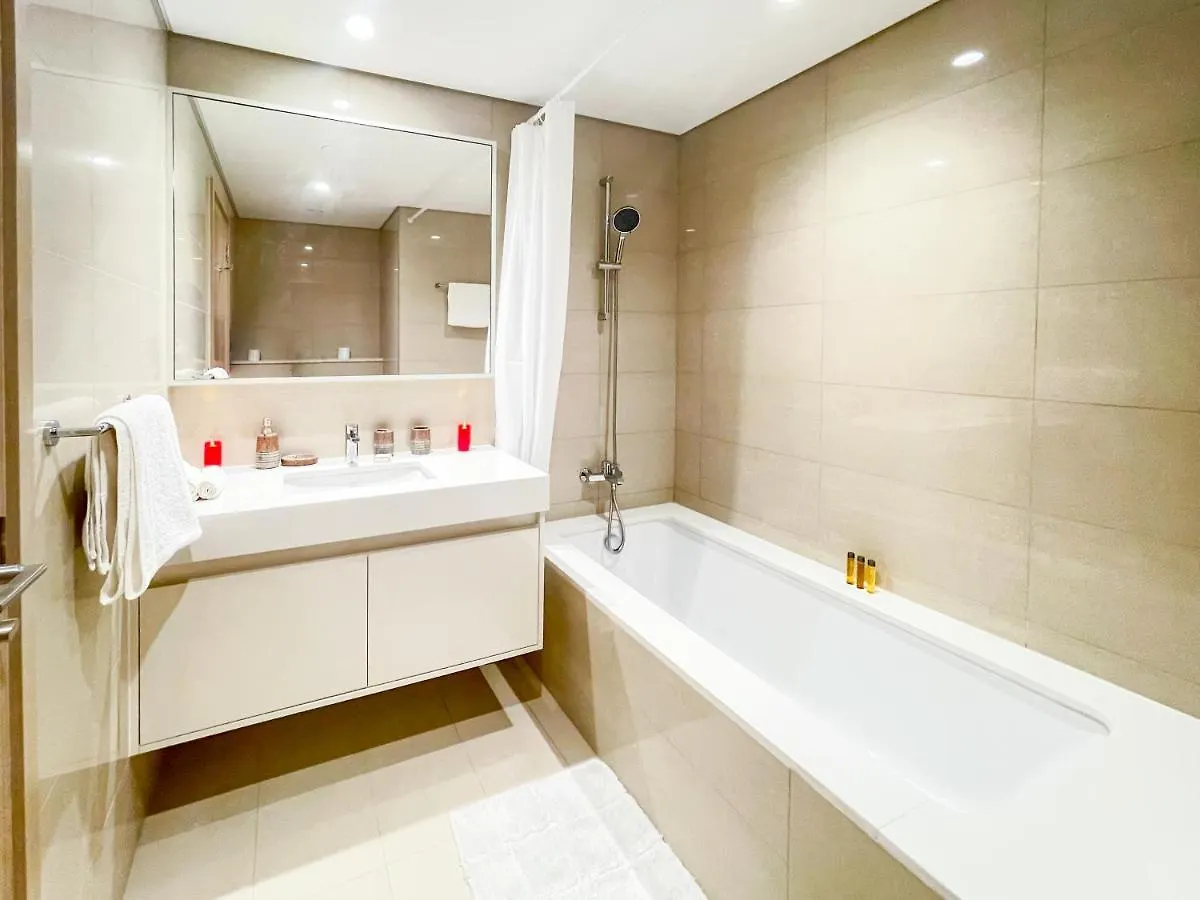 Beautiful Apartment By Dubai Mall 161Br-2