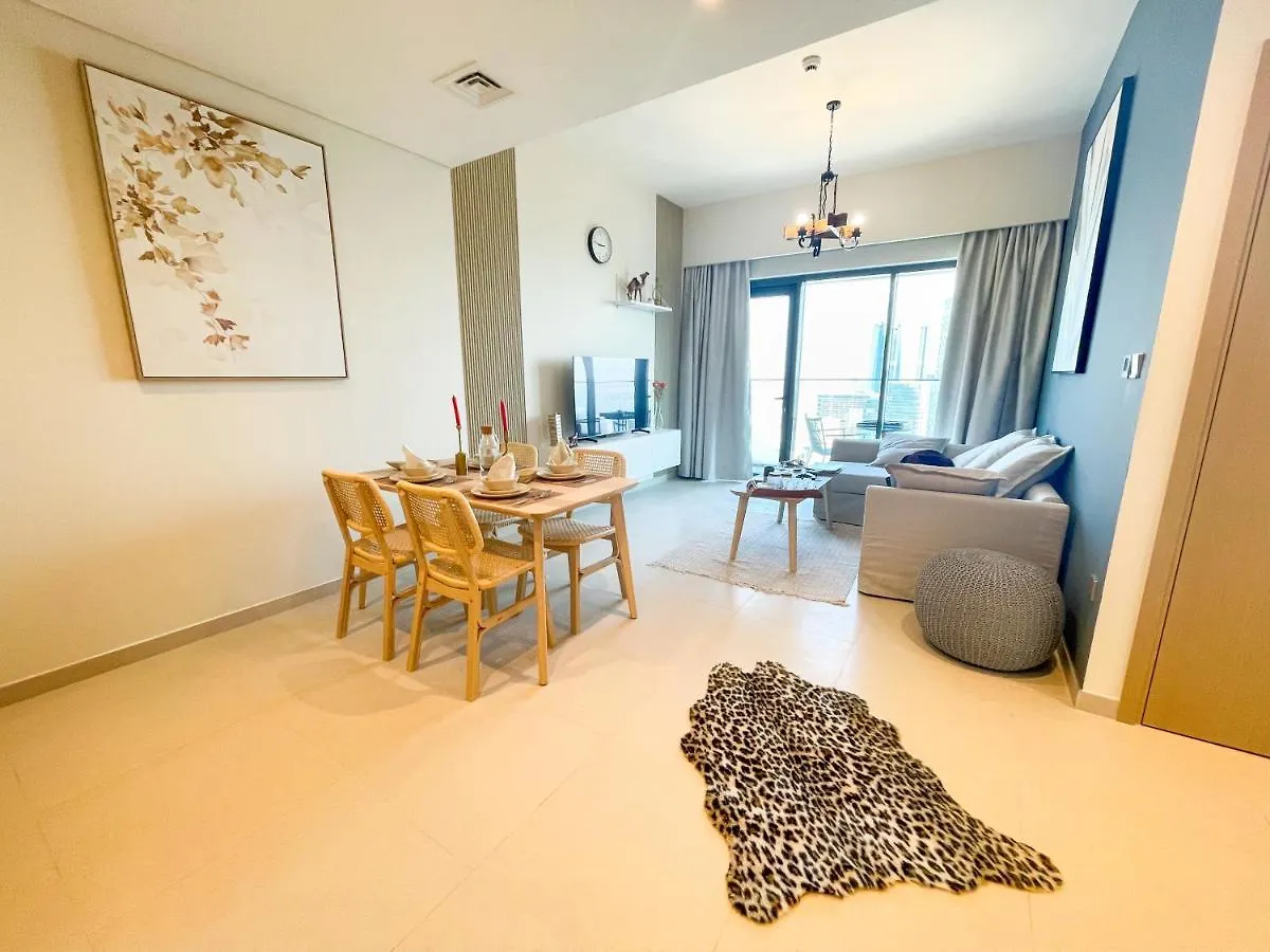 Beautiful Apartment By Dubai Mall 161Br-2