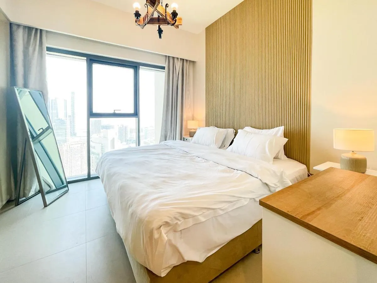 Beautiful Apartment By Dubai Mall 161Br-2 0*,