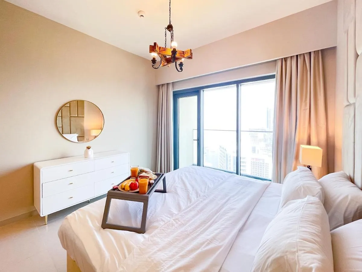 Beautiful Apartment By Dubai Mall 161Br-2